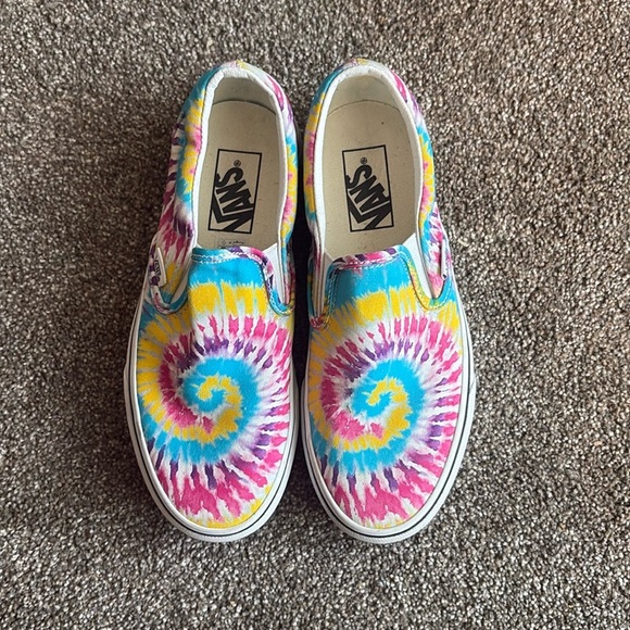 Vans Shoes - Van size 7 tie-dyed shoes